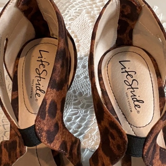 Life Stride Soft System Flex Giovanna 2 Animal Print Women’s Pump Size 9.5 Wide - Picture 8 of 8